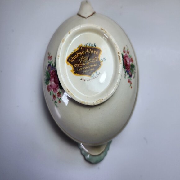 Johnson Brothers Gravy Boat Windsorware JB18 Floral Pattern Aqua Fluted Rim - Picture 8 of 12